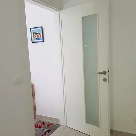 Apartment Zdenka Veli Losinj Exterior photo